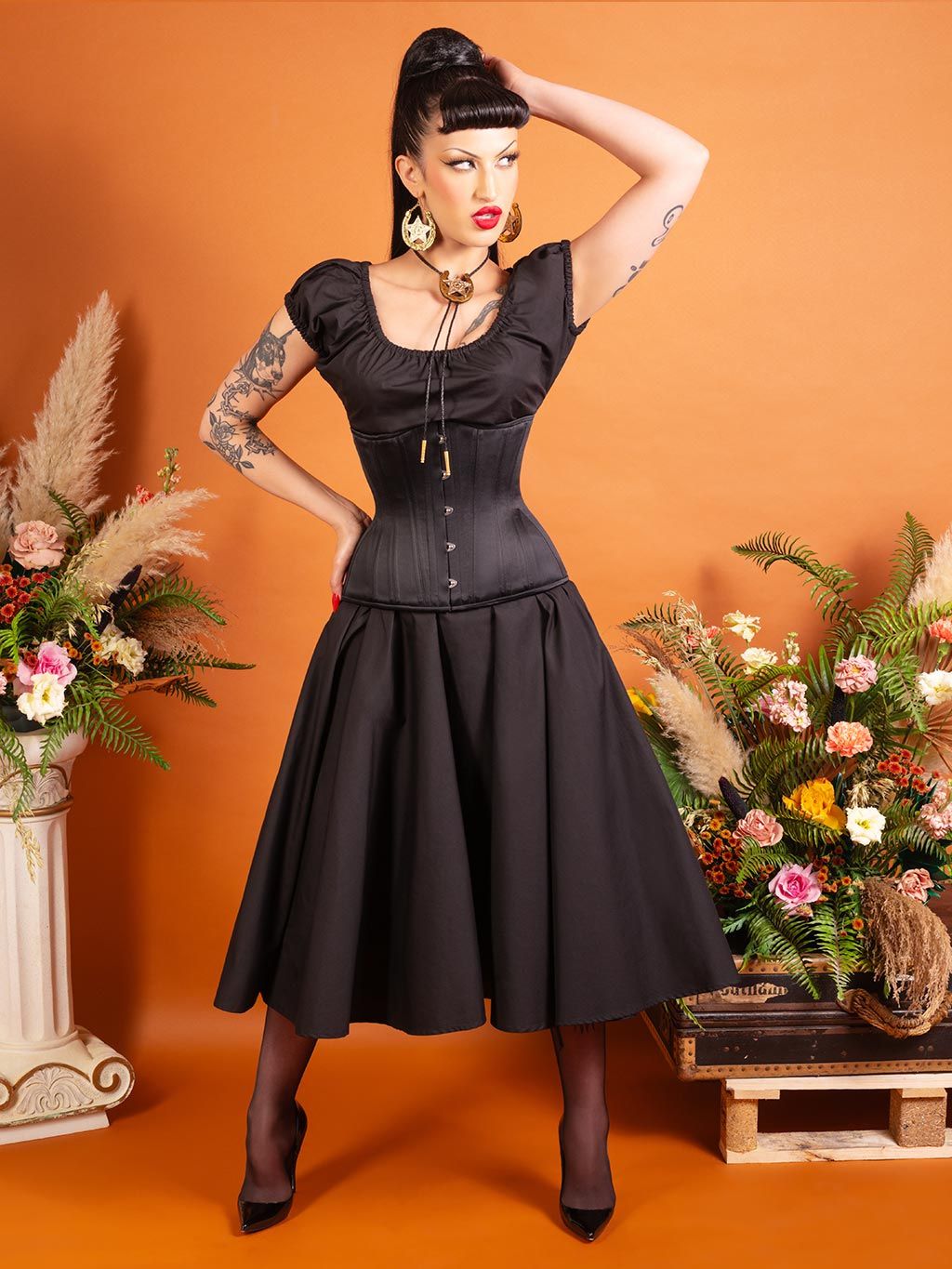 1950s Rita Black Milkmaid Dress V017BC