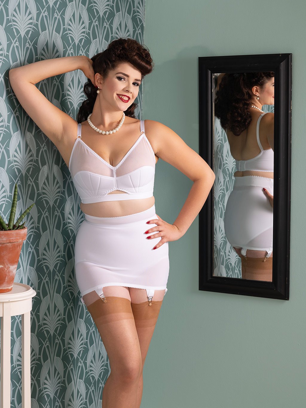 White High Waist Lace Up Front Open Bottom Girdle White Bra and